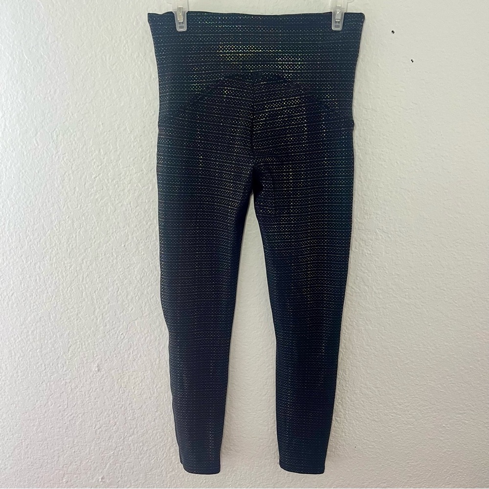 Spanx Metallic Mist 7/8 Leggings Size Medium - Picture 6 of 12